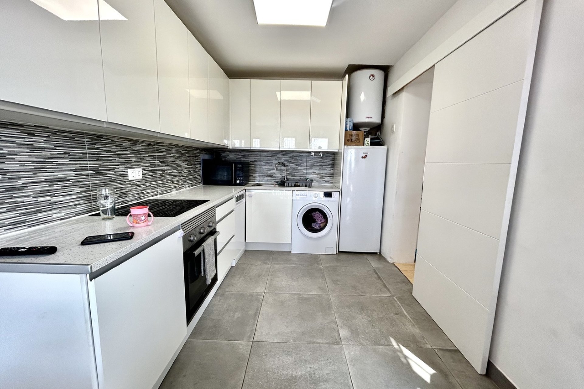 Venta - VILLA -
VILLAMARTÍN - Costa Blanca
