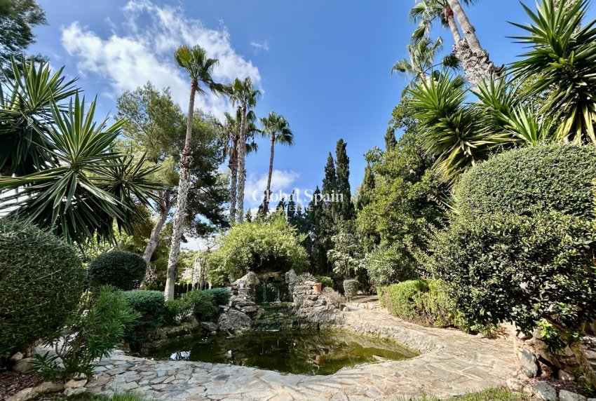 Venta - VILLA -
VILLAMARTÍN - Costa Blanca