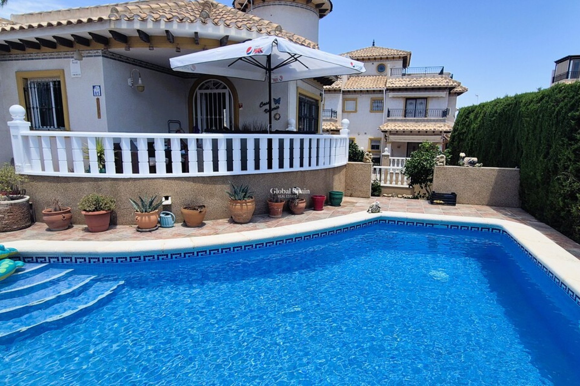 Venta - VILLA -
VILLAMARTÍN - Costa Blanca