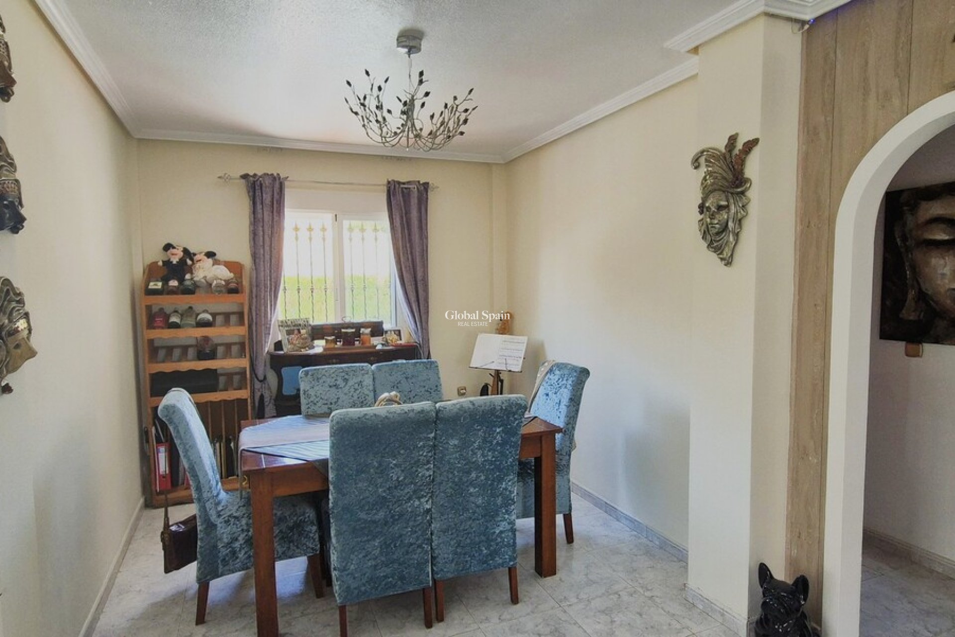 Venta - VILLA -
VILLAMARTÍN - Costa Blanca