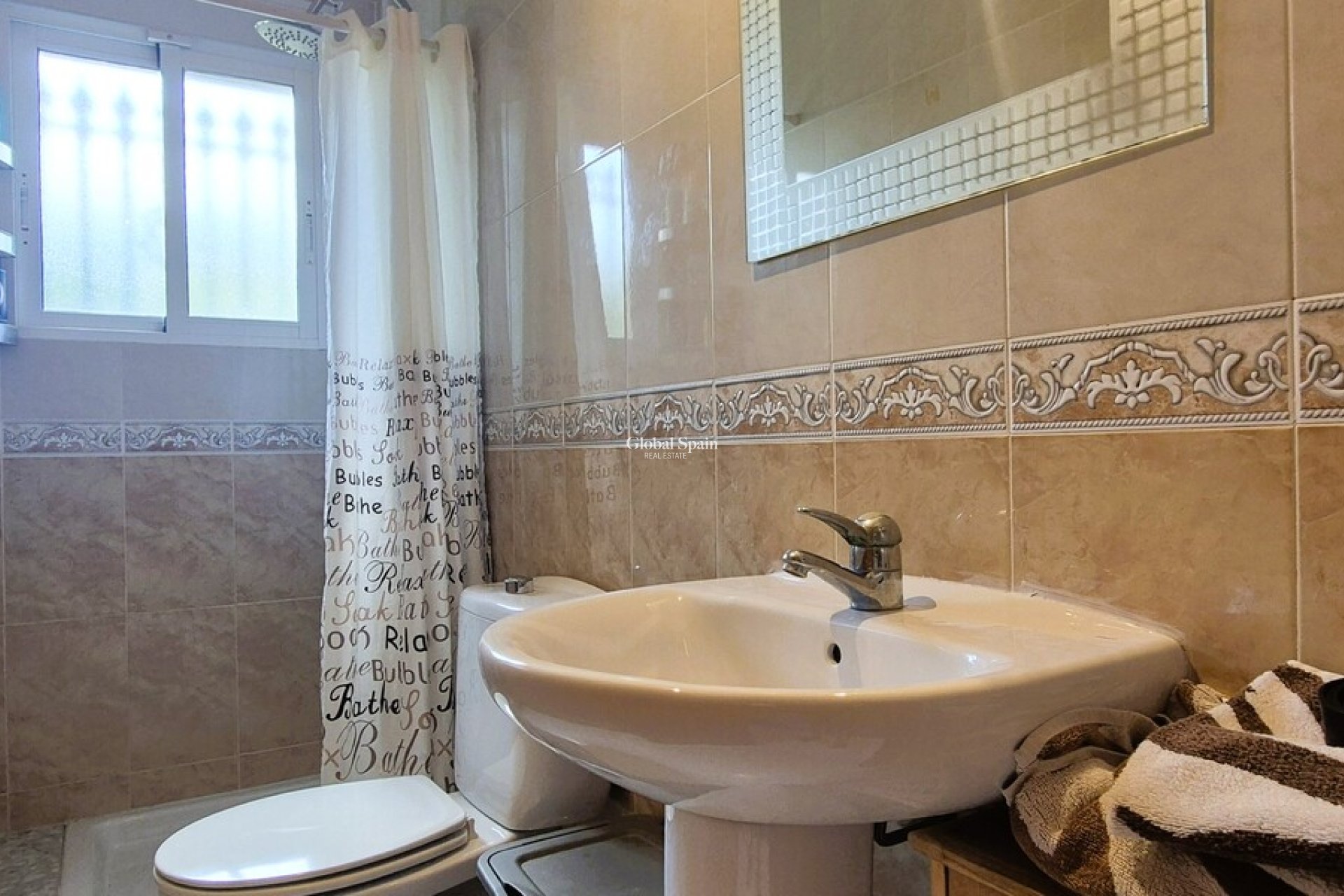 Venta - VILLA -
VILLAMARTÍN - Costa Blanca