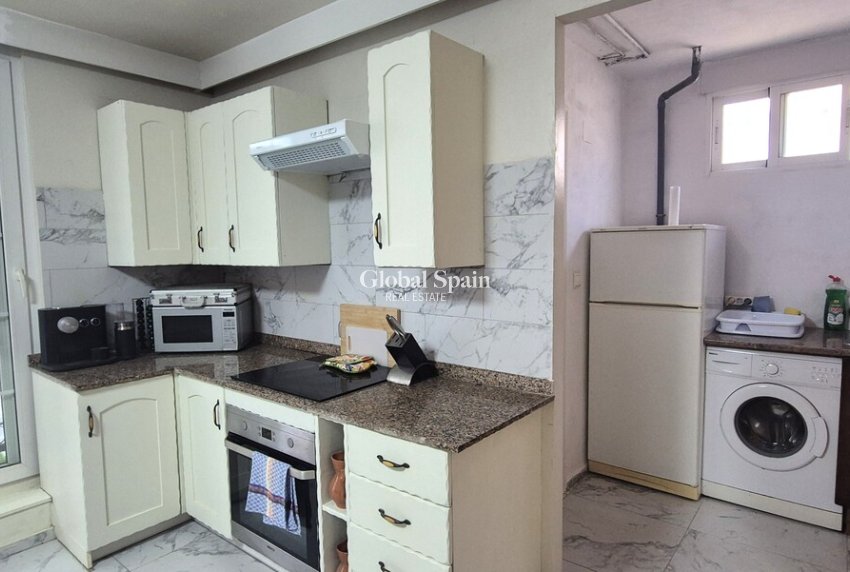 Venta - VILLA -
VILLAMARTÍN - Costa Blanca