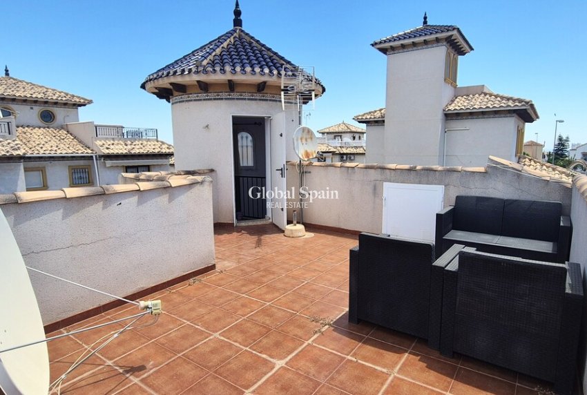 Venta - VILLA -
VILLAMARTÍN - Costa Blanca