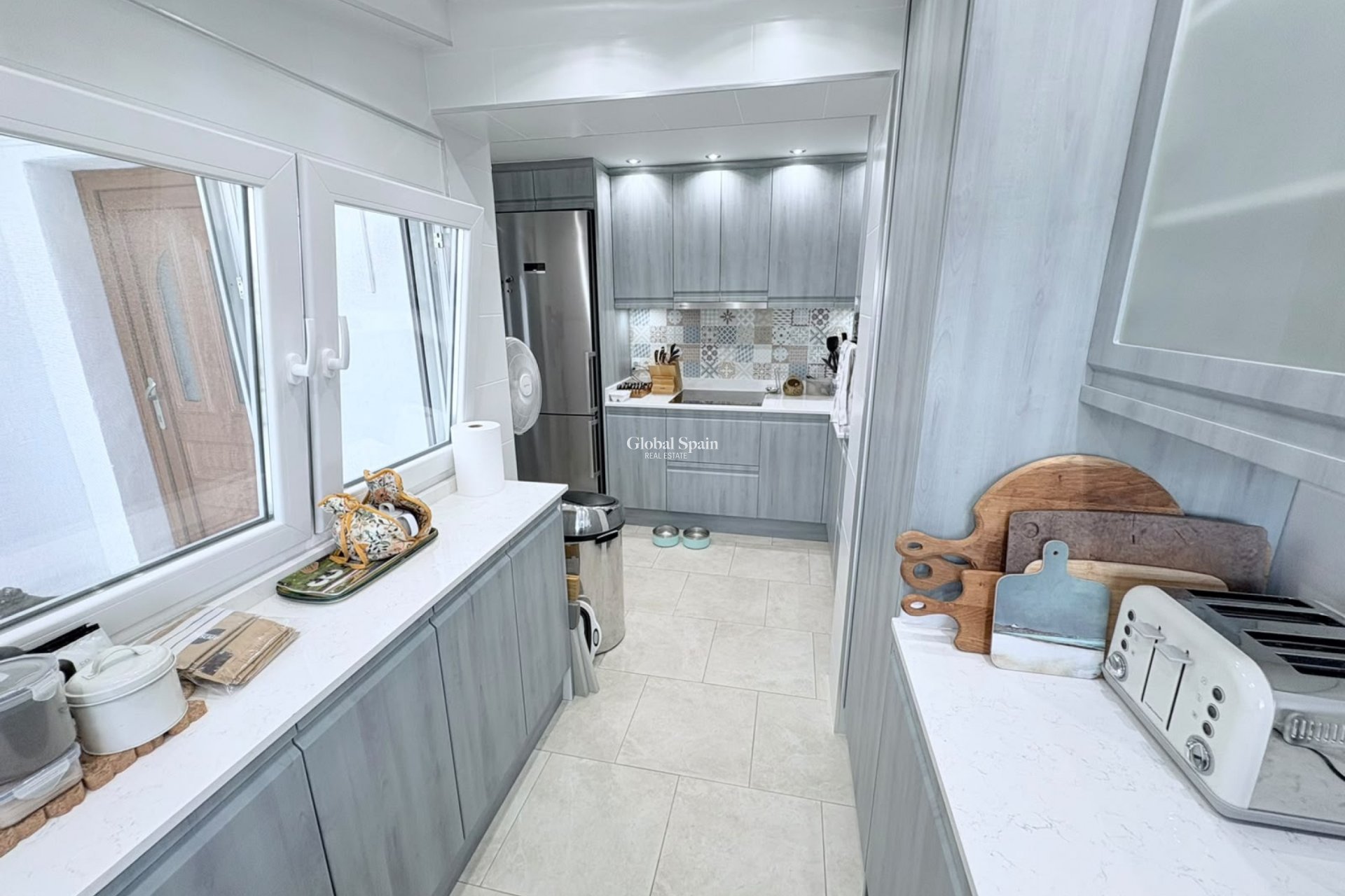 Venta - VILLA -
VILLAMARTÍN - Costa Blanca