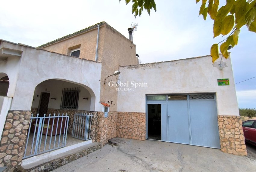 Venta - VILLA -
YECLA - Inland