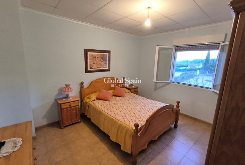 Venta - VILLA -
YECLA - Inland