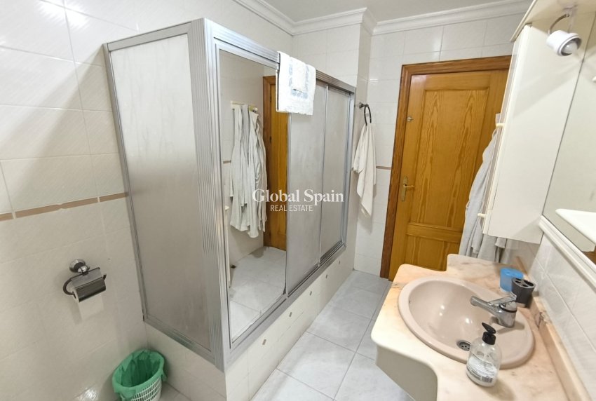 Venta - VILLA -
YECLA - Inland