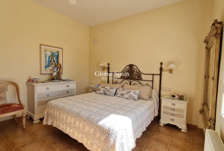 Venta - VILLA -
YECLA - Inland