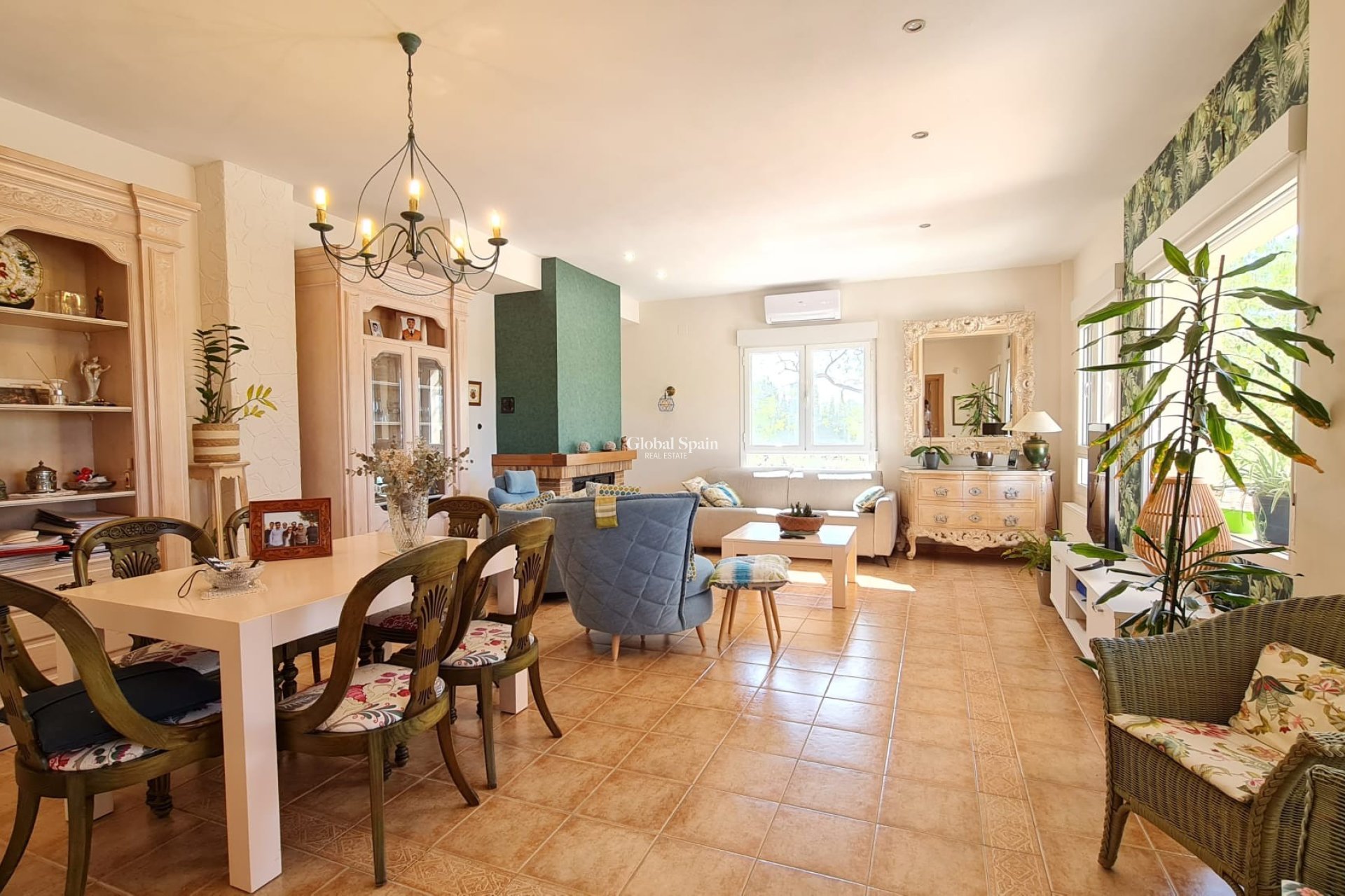 Venta - VILLA -
YECLA - Inland