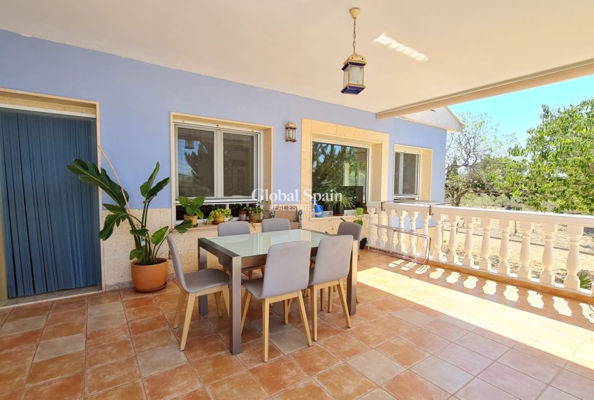 Venta - VILLA -
YECLA - Inland