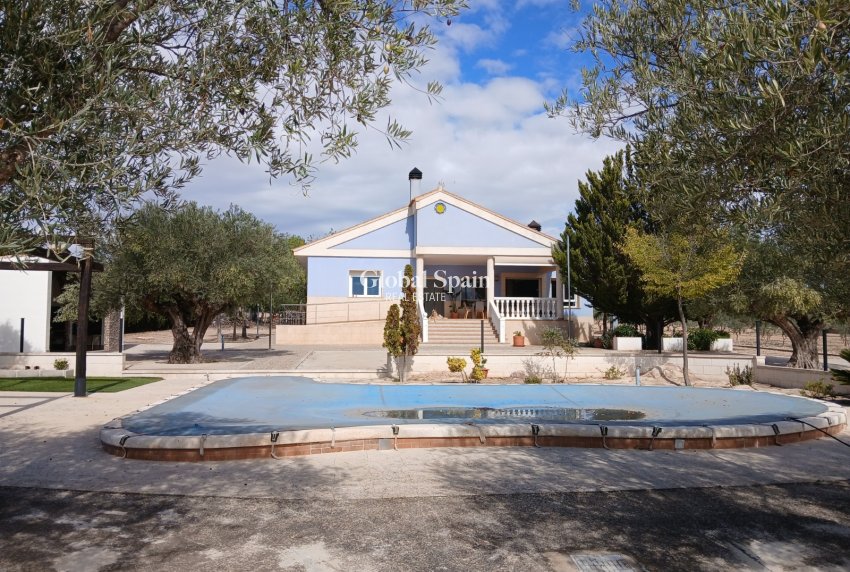 Venta - VILLA -
YECLA - Inland
