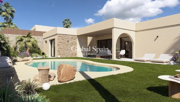 VILLA - Neubau - BAÑOS Y MENDIGO -
                Altaona Golf