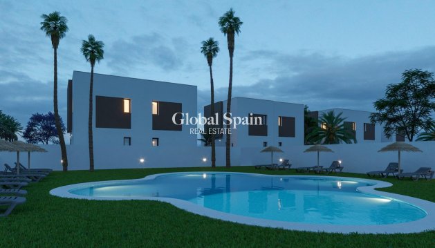 VILLA - Neubau - LA MARINA -
                LA MARINA
