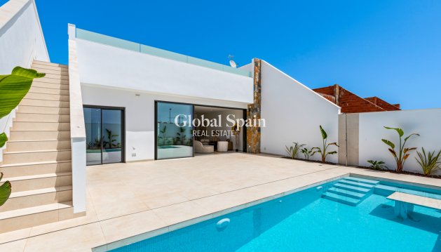 VILLA - Neubau - LOS ALCÁZARES -
                LOS ALCÁZARES