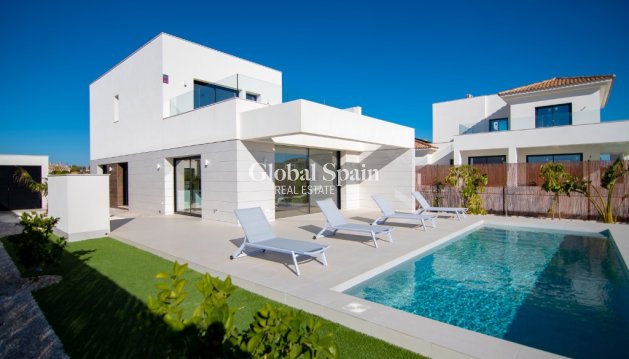 Villa - Neubau - LOS MONTESINOS -
                La Herada