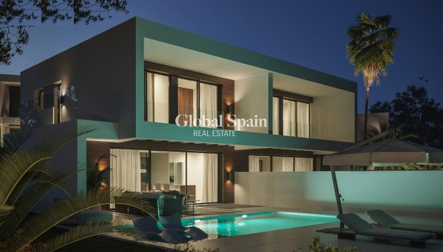 Villa - Neubau - Nerja -
                Los Arcos