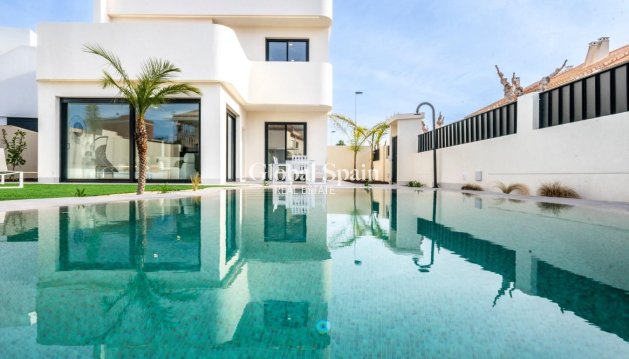 VILLA - Neubau - TORRE PACHECO -
                Roldán