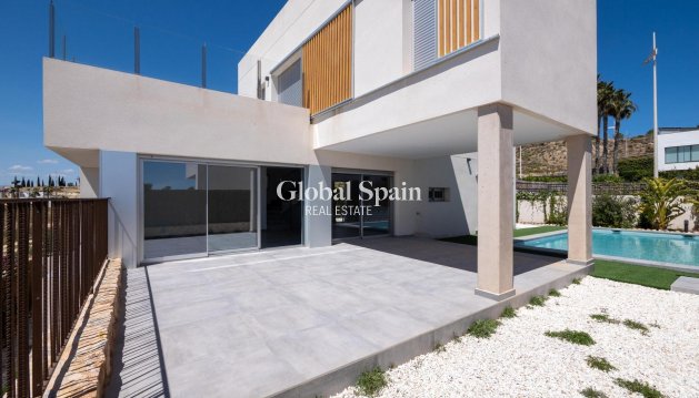 VILLA - New Build - ALGORFA -
                LA FINCA GOLF / ALGORFA
