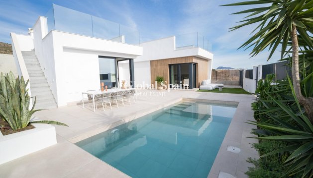 VILLA - New Build - BAÑOS Y MENDIGO -
                Altaona Golf