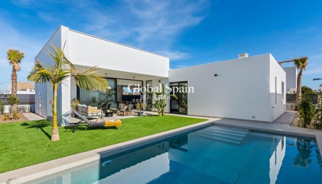 Villa - New Build - CARTAGENA -
                Mar de Cristal