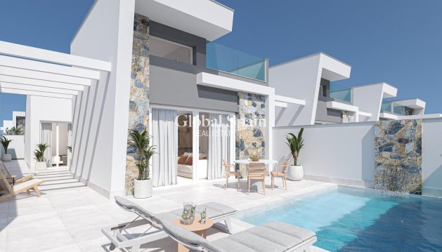 VILLA - New Build - LOS ALCÁZARES -
                LOS ALCÁZARES