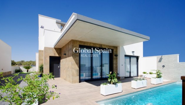 VILLA - New Build - SAN MIGUEL DE SALINAS -
                Cerro del Sol