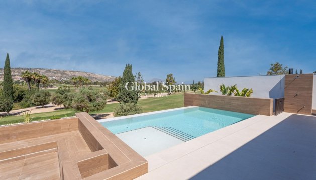 VILLA - Nieuwbouw - ALGORFA -
                LA FINCA GOLF / ALGORFA
