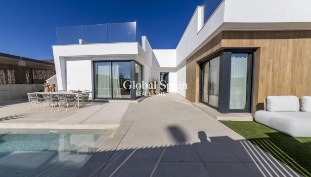 VILLA - Nieuwbouw - BAÑOS Y MENDIGO -
                Altaona Golf