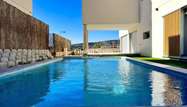 VILLA - Nouvelle construction - ALGORFA -
                LA FINCA GOLF / ALGORFA