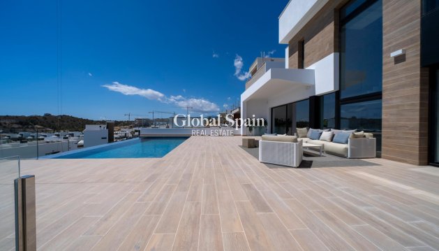 VILLA - Nouvelle construction - FINESTRAT -
                FINESTRAT