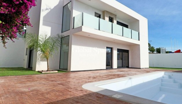 Villa - Nouvelle construction -
                FORTUNA - PS-76594