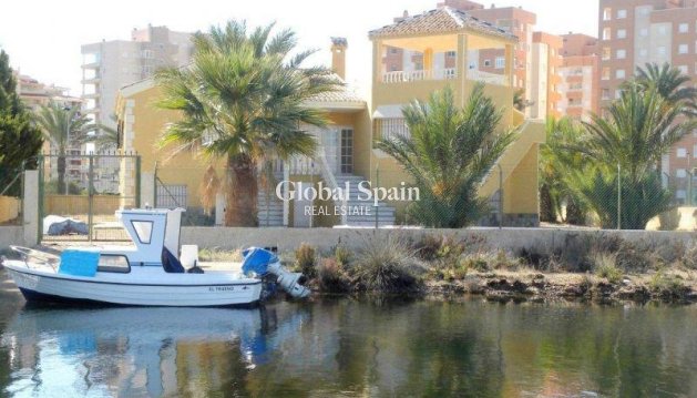 VILLA - Nouvelle construction - LA MANGA DEL MAR MENOR -
                LA MANGA DEL MAR MENOR