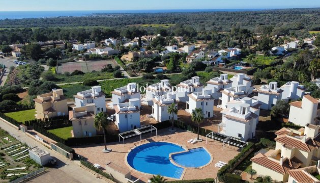 VILLA - Nueva construcción  -
                CAMPOS - MA026