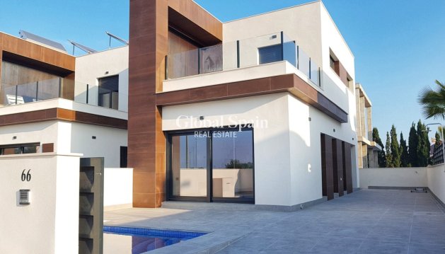 VILLA - Nueva construcción  - DAYA NUEVA -
                DAYA NUEVA