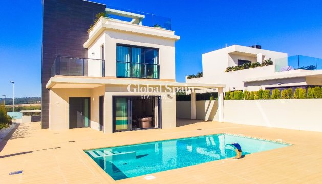 Villa - Nueva construcción  - DEHESA DE CAMPOAMOR -
                DEHESA DE CAMPOAMOR