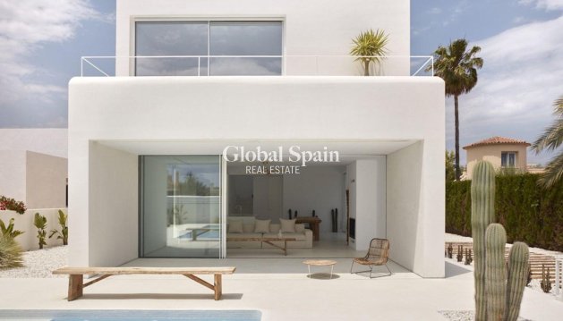 VILLA - Nueva construcción  - ESTEPONA -
                Valle Romano