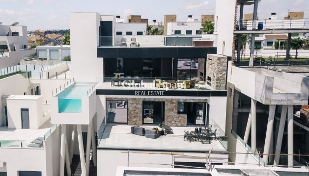 Villa - Nueva construcción  - ROJALES -
                ALTOS DE LA MARQUESA