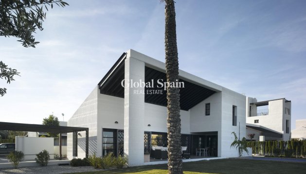 VILLA - Nueva construcción  - SUCINA -
                Peraleja Golf
