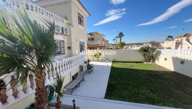 VILLA - Resale - ALGORFA -
                Inland