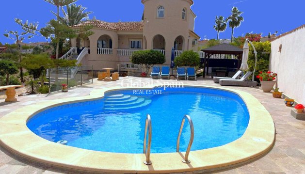 VILLA - Resale - ALMORADÍ -
                ALMORADÍ