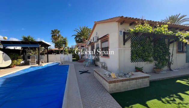 VILLA - Resale - CABO ROIG -
                Costa Blanca