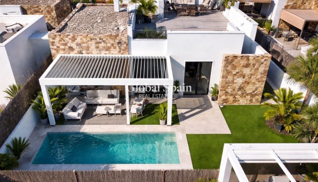 VILLA - Resale - CABO ROIG -
                Costa Blanca