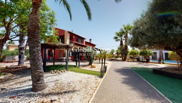 VILLA - Resale - CATRAL -
                Costa Blanca