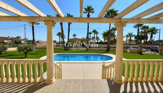 VILLA - Resale - CATRAL -
                Costa Blanca