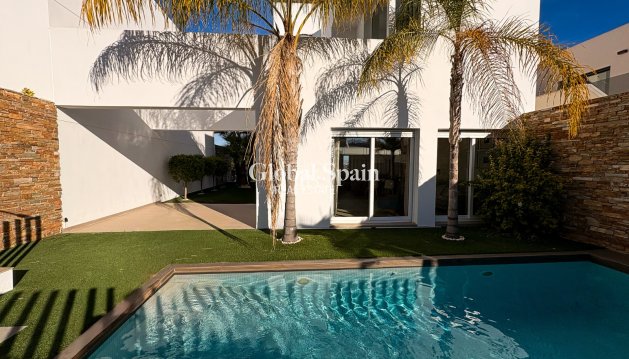 VILLA - Resale - CIUDAD QUESADA -
                Ciudad Quesada