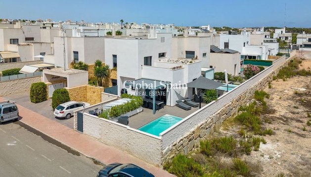 VILLA - Resale - CIUDAD QUESADA -
                CIUDAD QUESADA