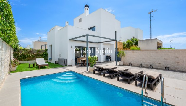 Villa - Resale - CIUDAD QUESADA -
                CIUDAD QUESADA