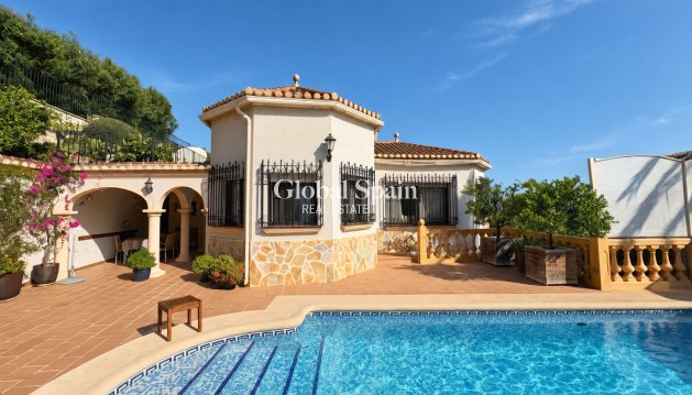 VILLA - Resale - DENIA -
                Montgó