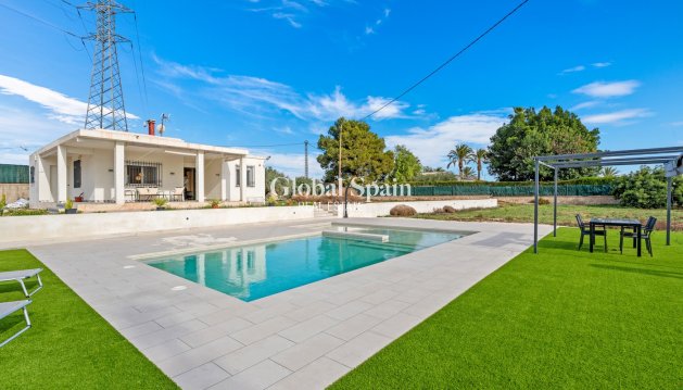 VILLA - Resale - ELCHE -
                ELCHE