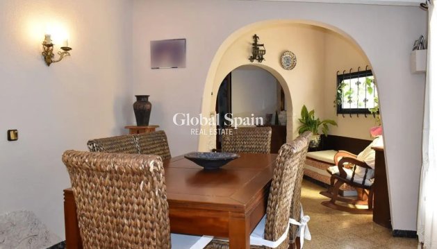 VILLA - Resale - L'ALBIR -
                center